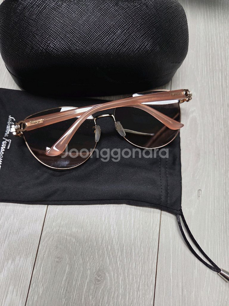 페레가모 선글라스--2