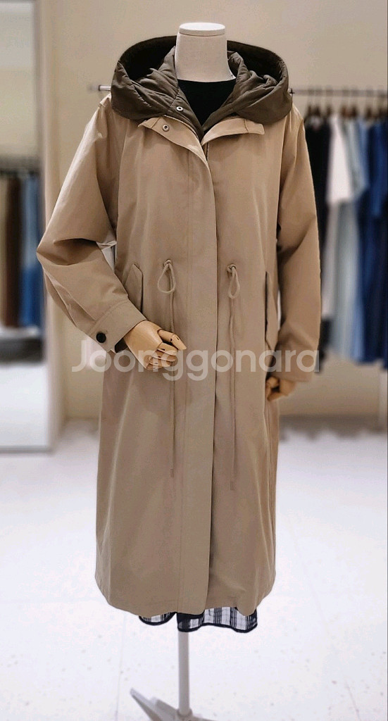 써스데이아일랜드 후드코트--1