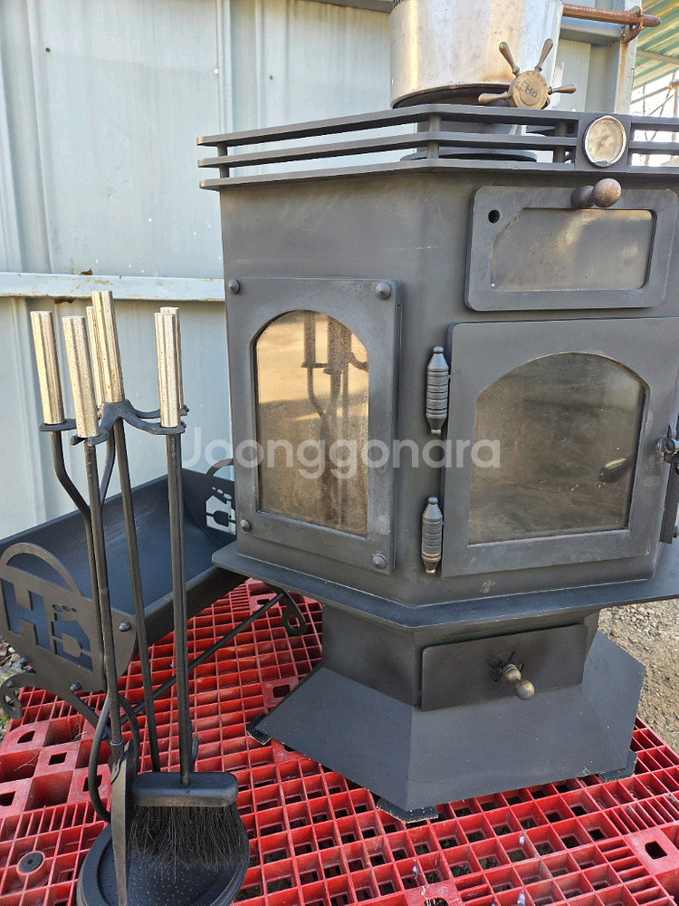 화목난로. / 벽난로--1