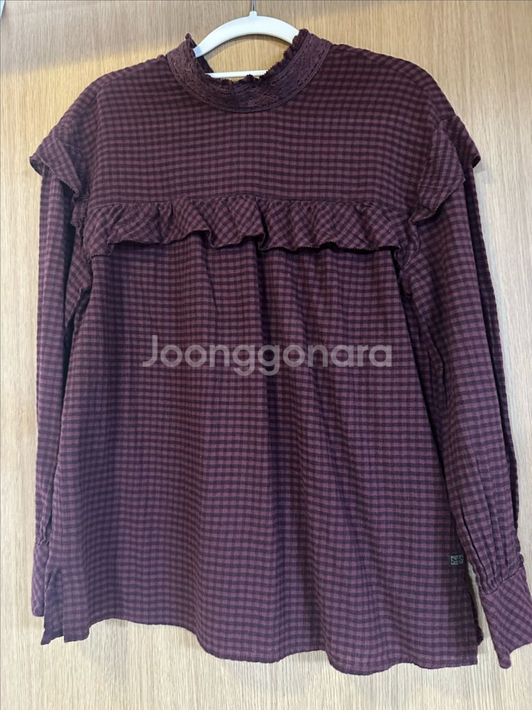 써스데이아일랜드 블라우스--0