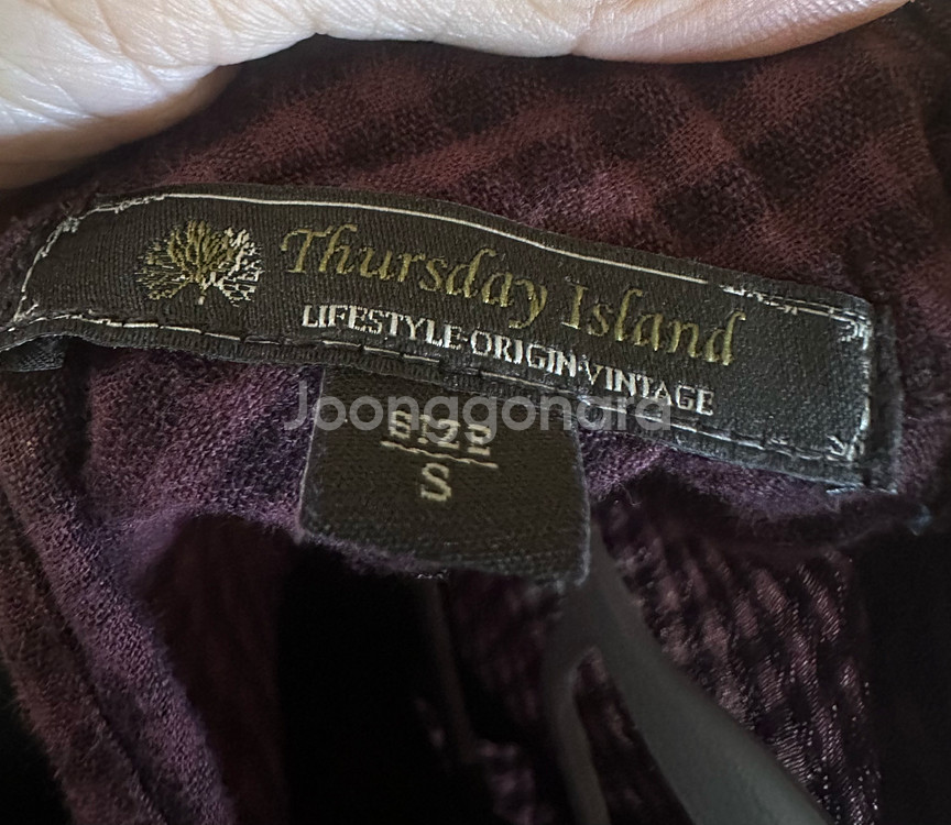 써스데이아일랜드 블라우스--2