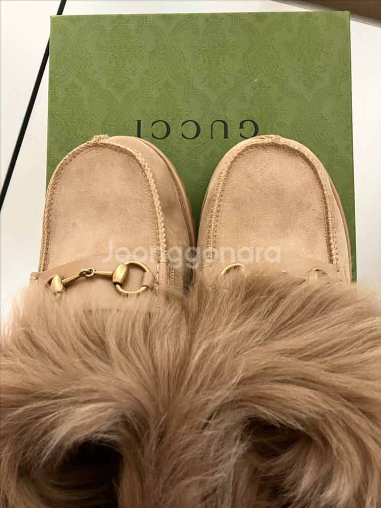 구찌 퍼 부츠--4