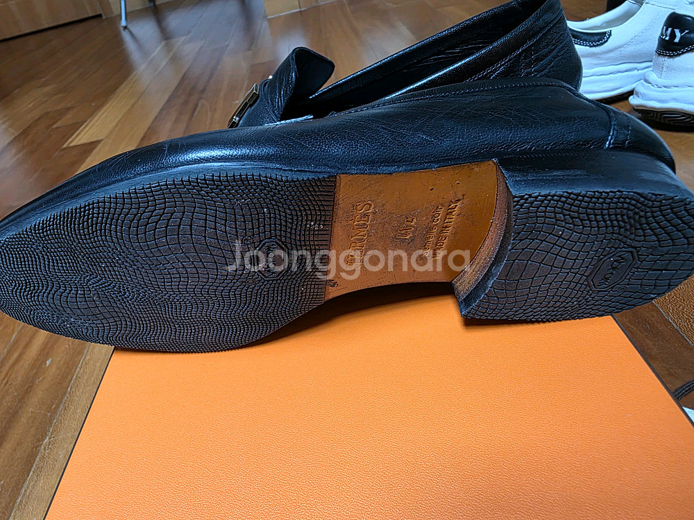 에르메스 H 로고 레더 로퍼 41.5--3