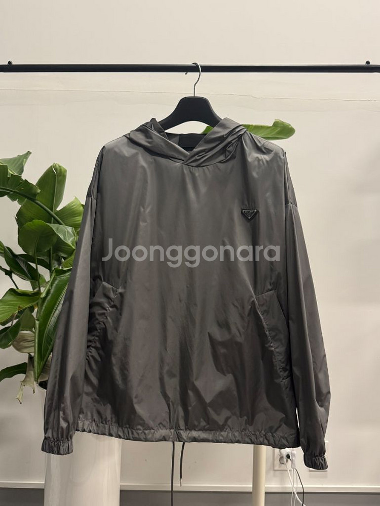 프라다 리나일론 후드 아노락 M--0