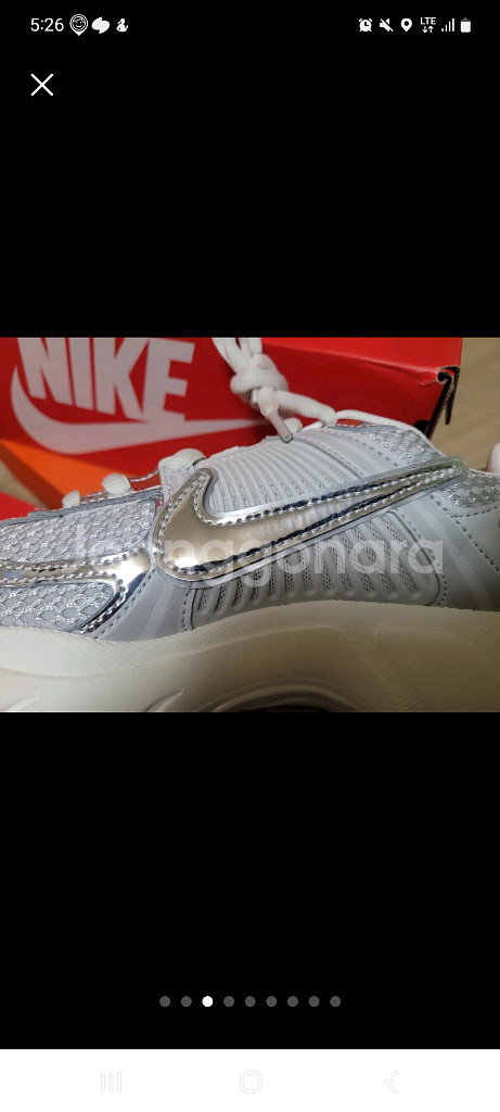 나이키 줌보메로5 새상품 245--5