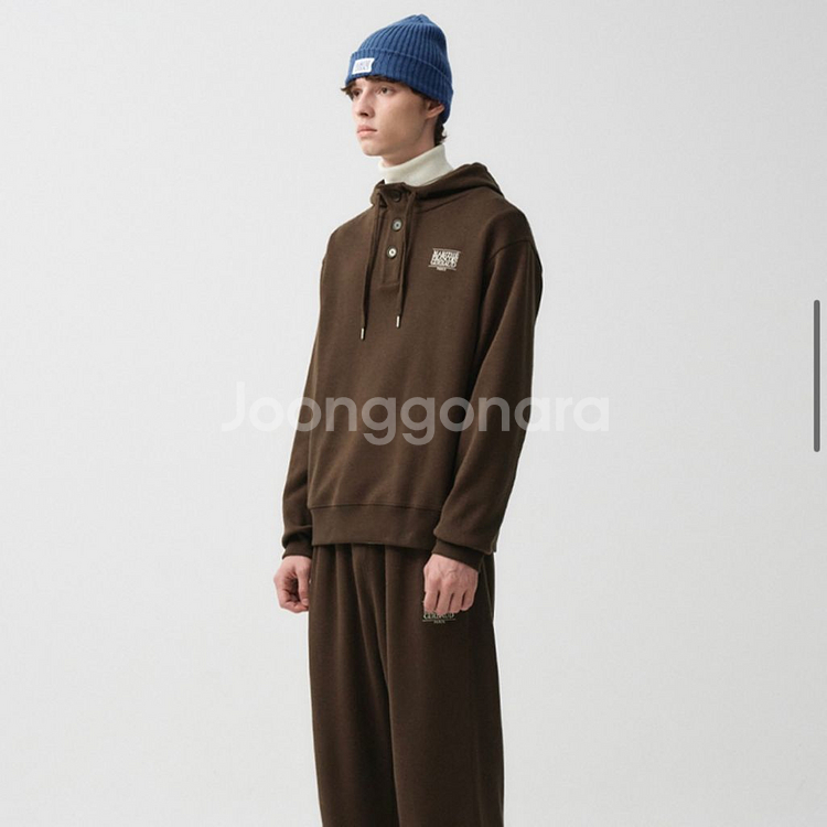 무배) 마리떼 프랑소와 저버 클래식 로고 버튼 후드티--1