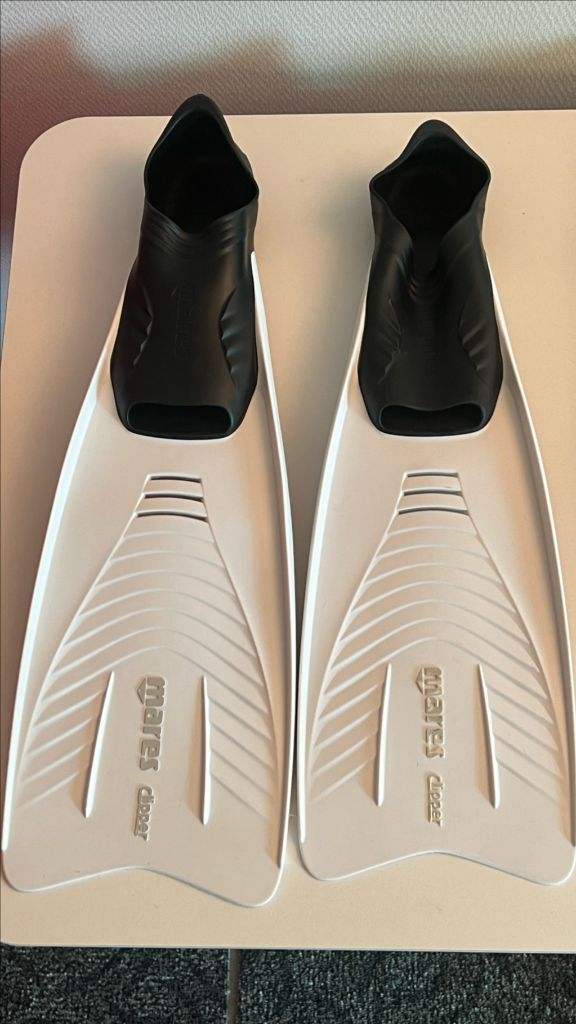 마레스 뉴클리퍼 오리발--4