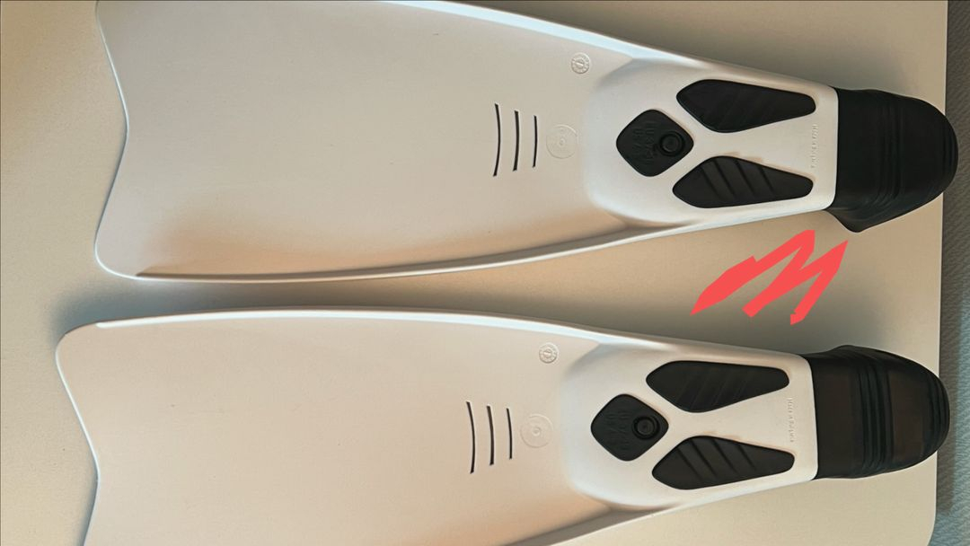 마레스 뉴클리퍼 오리발--1