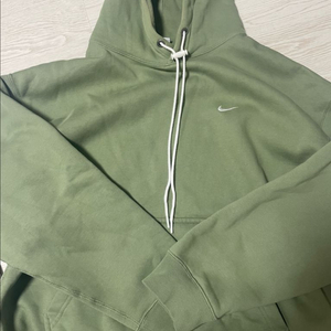 나이키 솔로스우시 후드 오일 그린 XXL