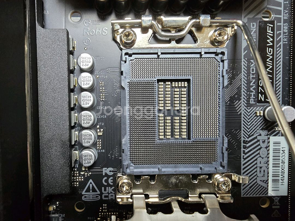ASROCK Z790i Lightning WiFi--2