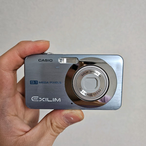 (프리지아, 채영 디카) 카시오 엑슬림 EX-Z85 하