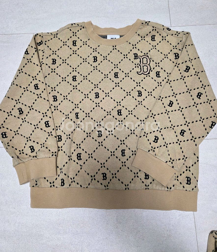 엠엘비키즈 상하세트 140~145사이즈.--2