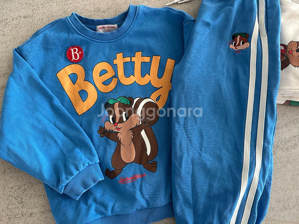 베베드피노 상하복 일괄 120/110--1