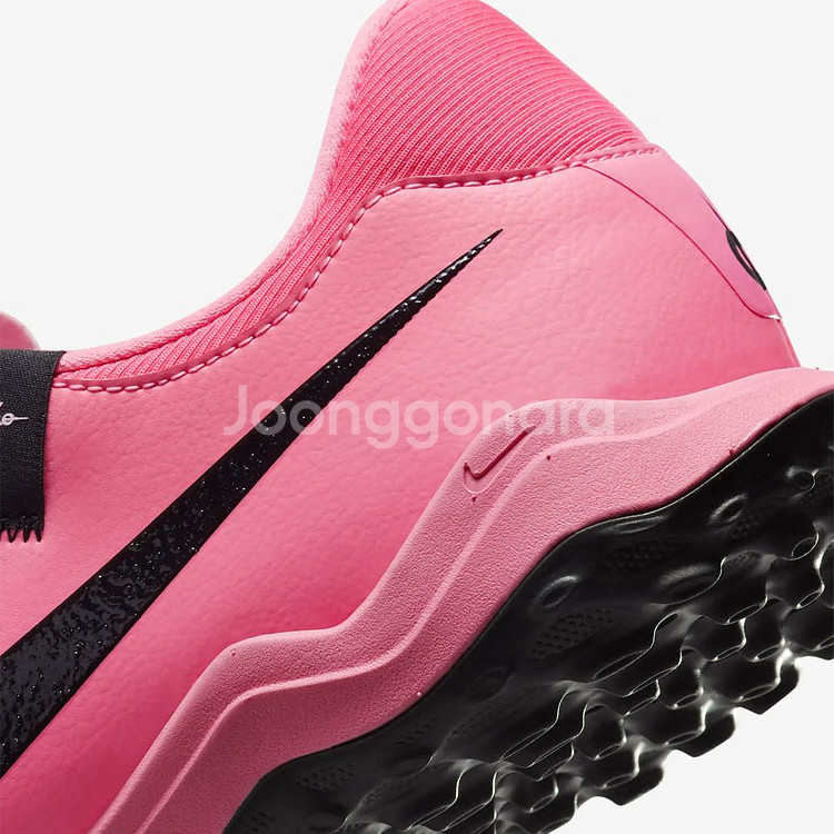 [255] 나이키 티엠포 레전드10 아카데미 TF 풋살화--7