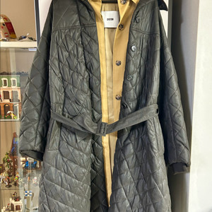 한섬 system 시스템 퀄팅 벨티드 트렌치 코트