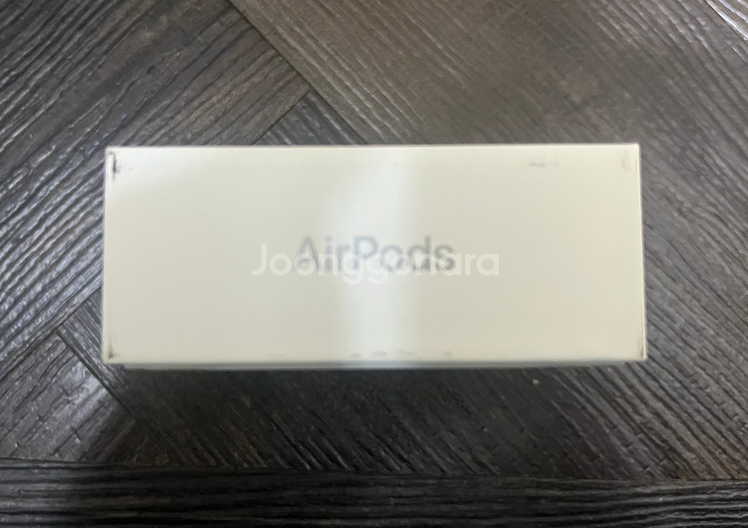 에어팟 4세대 미개봉 일반버전 팝니다--1