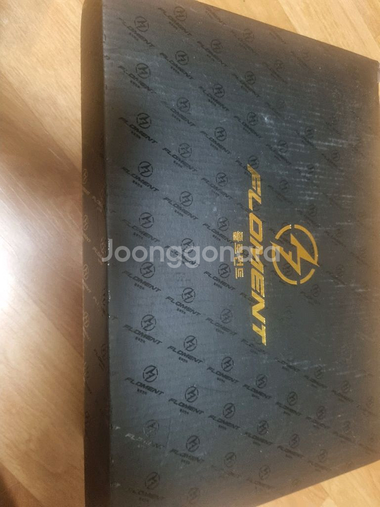 플로먼트 배드민턴화 260 새상품--4