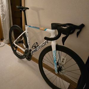 2026 메리다 스컬트라 6000 KR M사이즈(54) 팀컬러 미사용