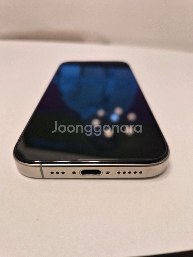 아이폰16프로 256GB--4