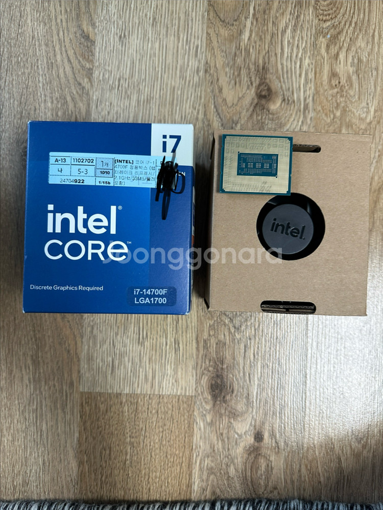 인텔 코어 i7-14700F CPU--0