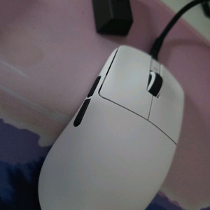 VXE R1 PRO 무선 게이밍 마우스(잠자리)