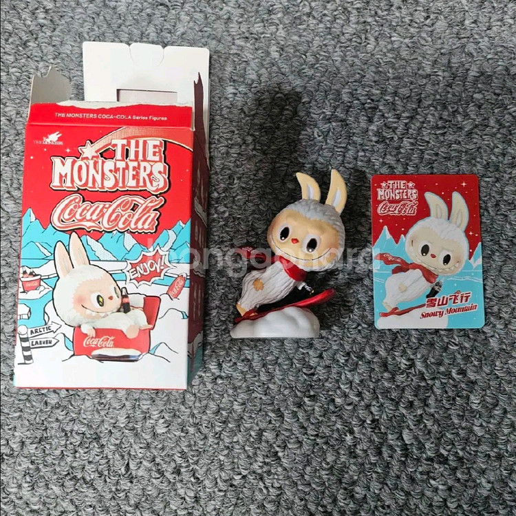 팝마트 라부부피규어--0