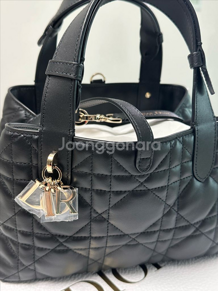 디올 뚜주흐 스몰 새상품--2