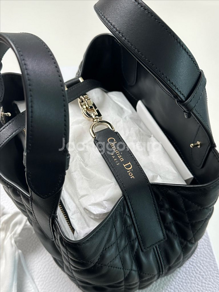 디올 뚜주흐 스몰 새상품--3