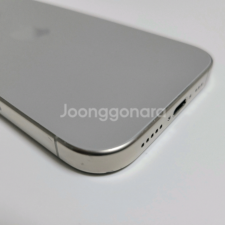 아이폰16 프로 128GB 내추럴 티타늄--7