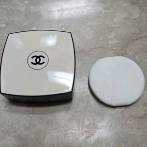 샤넬 레베쥬 헬시 그로우젤 터치 파운데이션