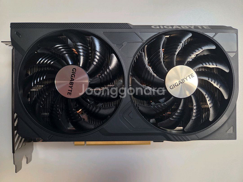 기가바이트 RTX4070 그래픽카드 팔아요--0