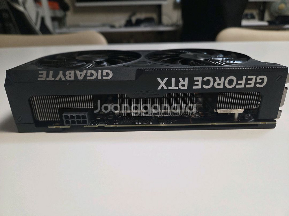 기가바이트 RTX4070 그래픽카드 팔아요--3