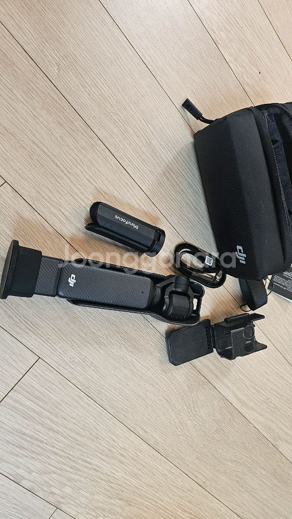 DJI 오즈모 포켓3 팝니다--1