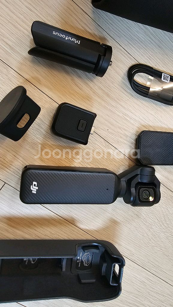 DJI 오즈모 포켓3 팝니다--2