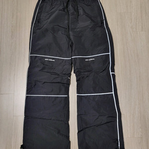 큐마일 보드복 하의 판매합니다 s사이즈