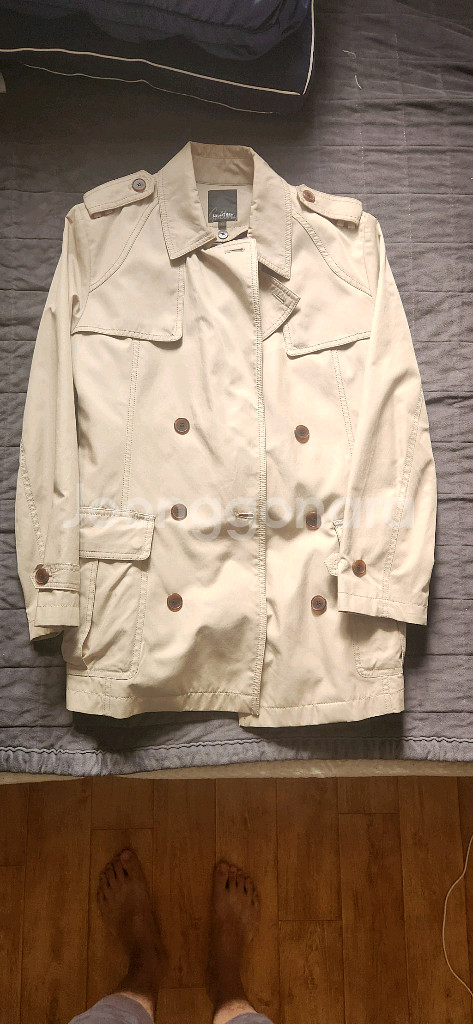 브랜드 남성 아이보리 코트 신품급 95~100 사이즈 미착용--1