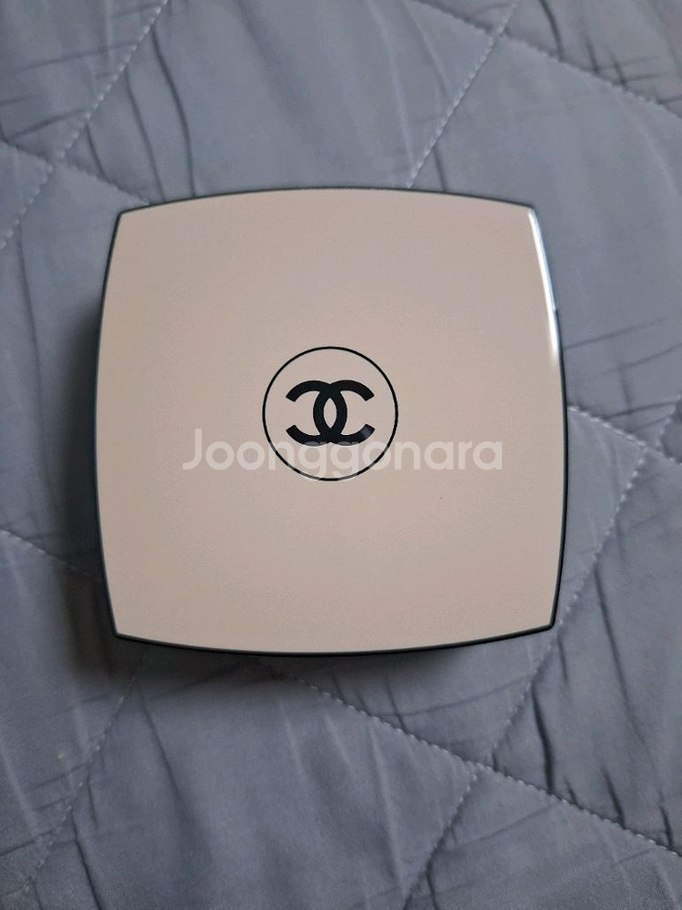 샤넬 레 베쥬 파운데이션 BR12--0