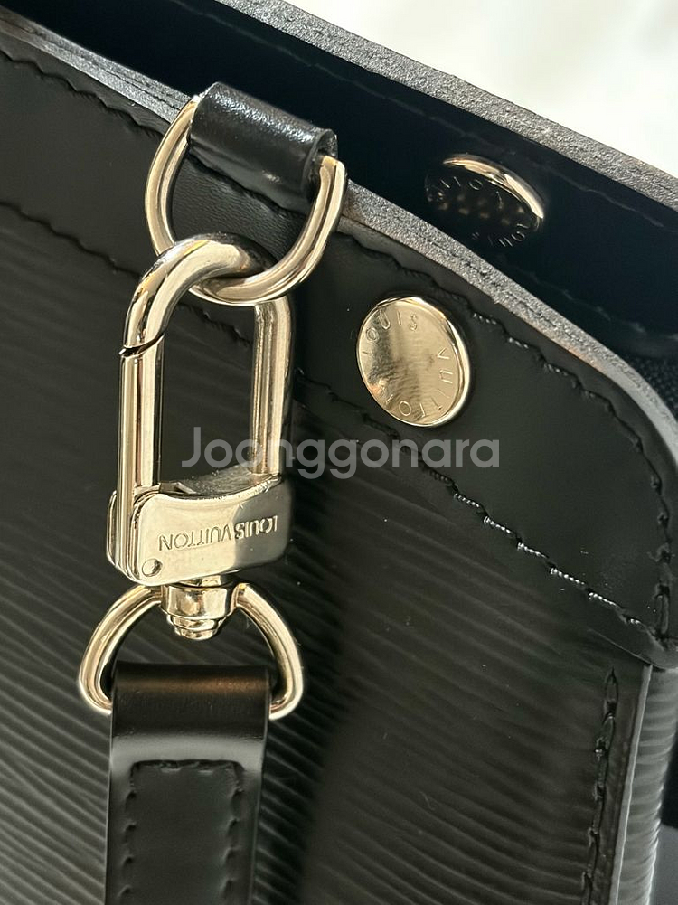 루이비통 에삐 브레아 GM--5