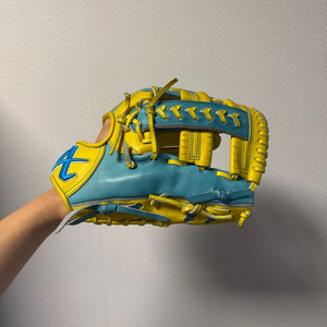 아톰즈 황목치승 지급용 내야 야구 글러브