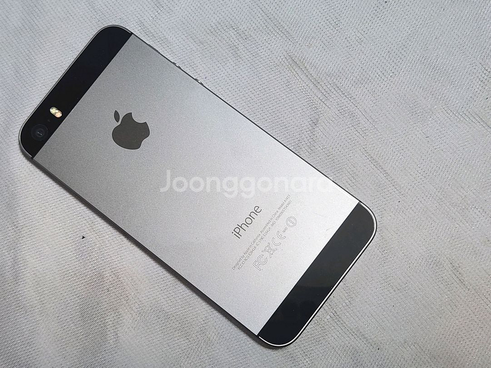 인스타감성 아이폰5S 스페이스그레이 A급 16G판매합니다--0