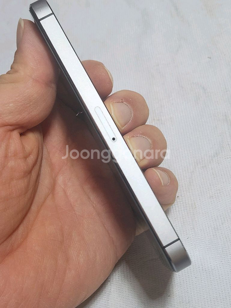 인스타감성 아이폰5S 스페이스그레이 A급 16G판매합니다--7