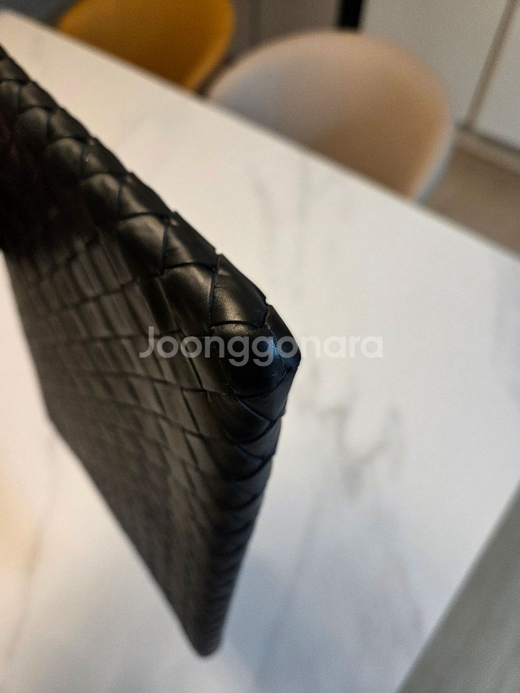 보테가베네타 인트레치아토 하프 클러치--1