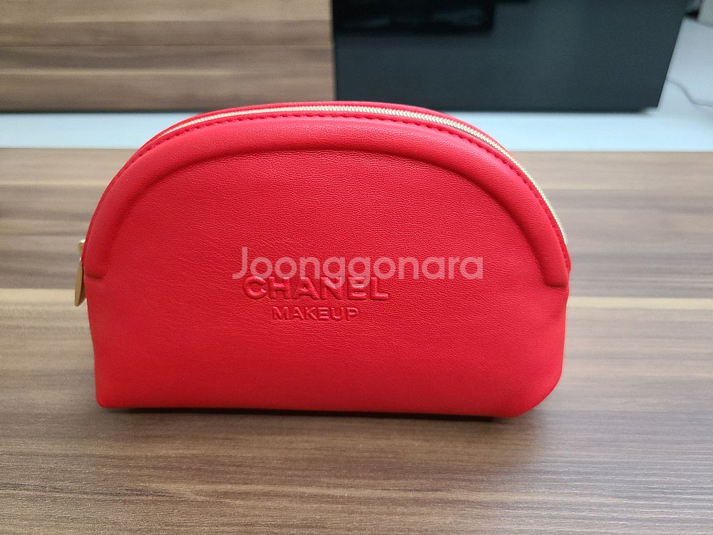 정품) 샤넬 파우치 (코스메틱)--0