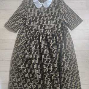 정품) 펜디12A+(성인여성가능)원피스 택포48만원