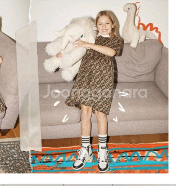 정품) 펜디12A+(성인여성가능)원피스 택포48만원--2