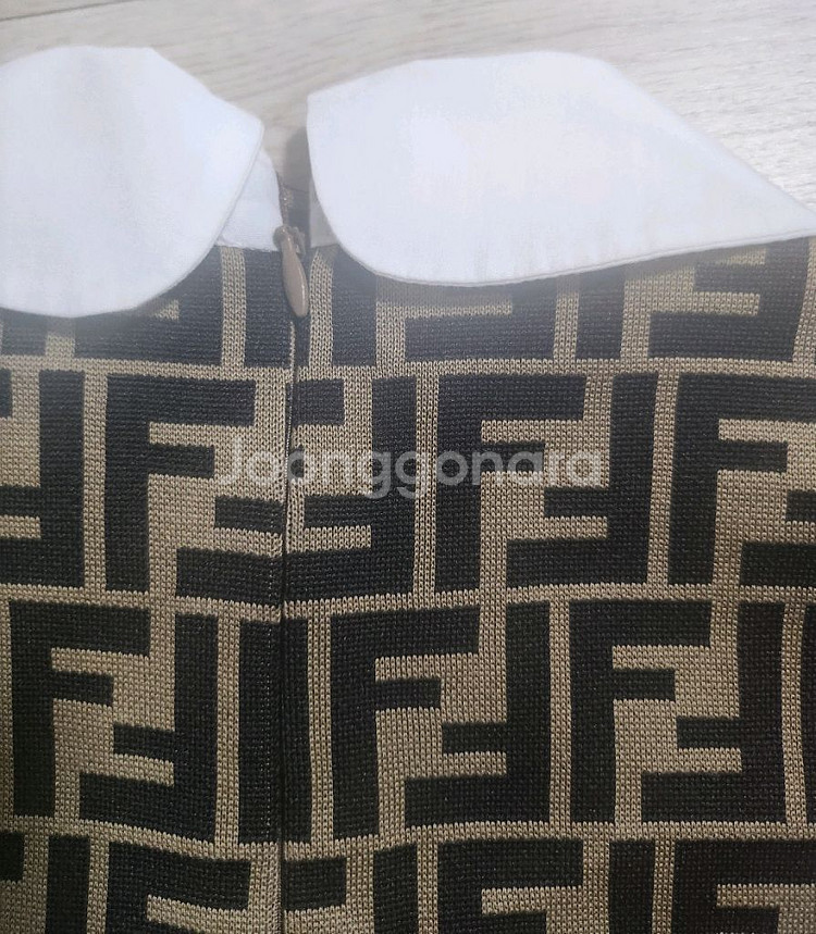 정품) 펜디12A+(성인여성가능)원피스 택포48만원--5