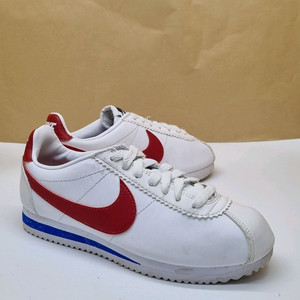 나이키 코르테즈 운동화 220