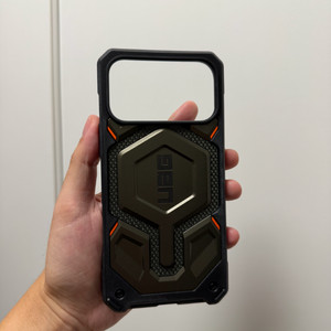 UAG 케블라 모나크 그린 아이폰 17 프로맥스(새상품급)