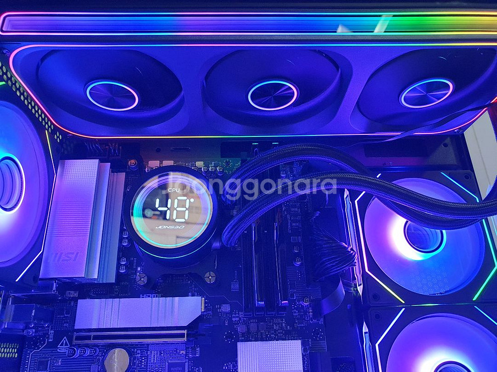 미사용 ) 반본체 게이밍 컴퓨터 9800X3D PC--7