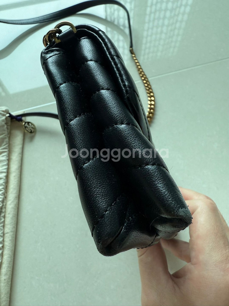 토리버치 핸드백(kira chevbon chain wallet) 정품--2